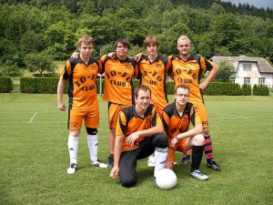 Equipe de football en maillots SPORTAMO